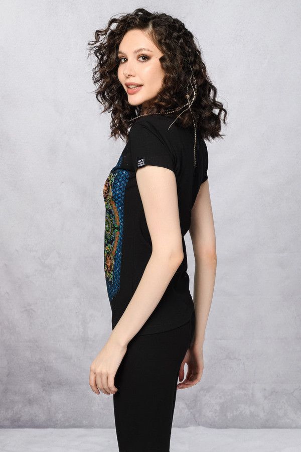 Женская футболка «Universal Mandala»