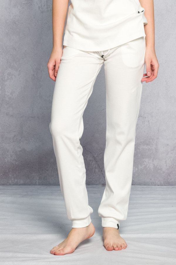 Белые штаны Кармен