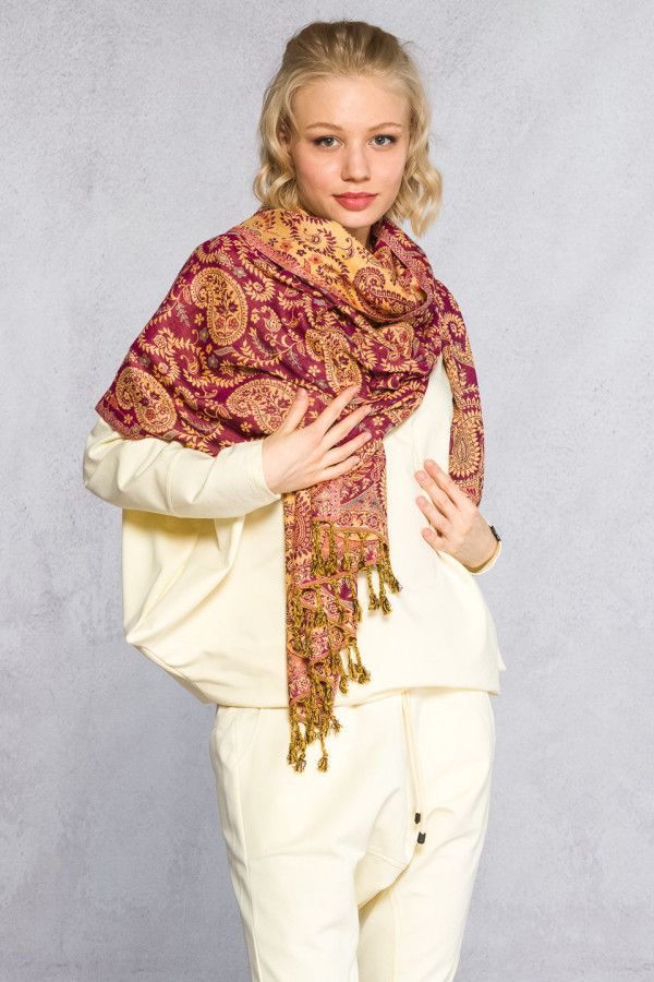 Шарф с орнаментом Триссур
