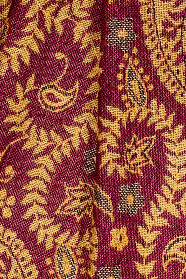 Шарф с орнаментом Триссур