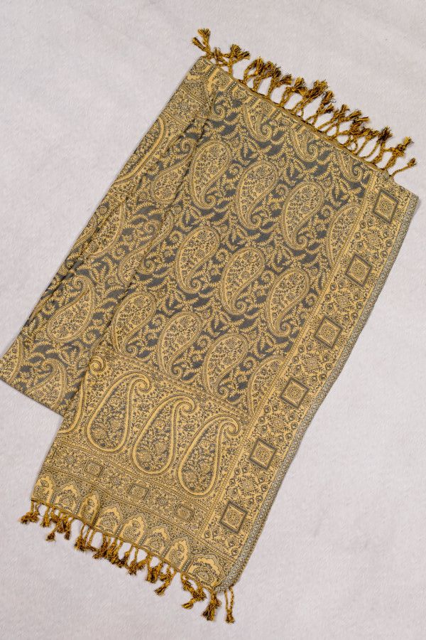 Лёгкий весенний шарф Бритона