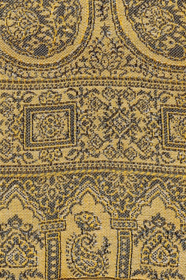 Лёгкий весенний шарф Бритона