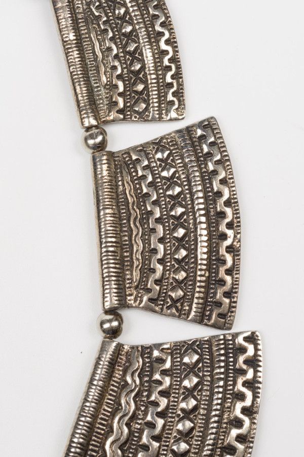 Массивное этническое колье Газиабад