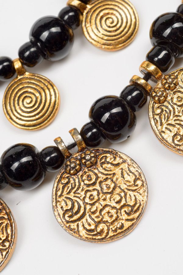 Колье с монетами Калбурджи