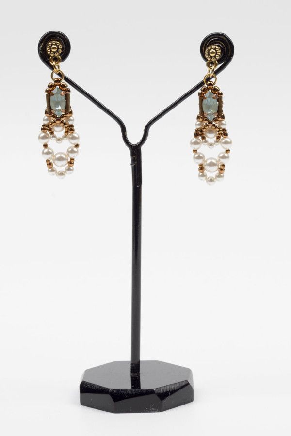 Серьги Шатарудрия