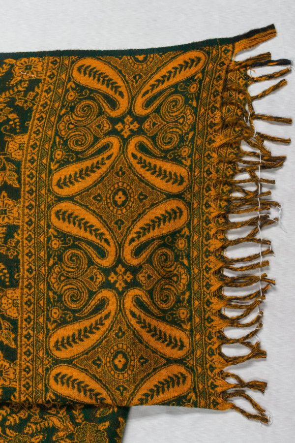 Теплый восточный плед Индор