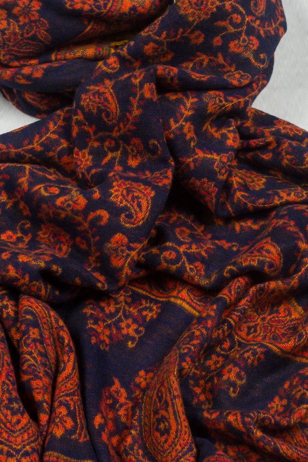 Теплый женский палантин Ханты