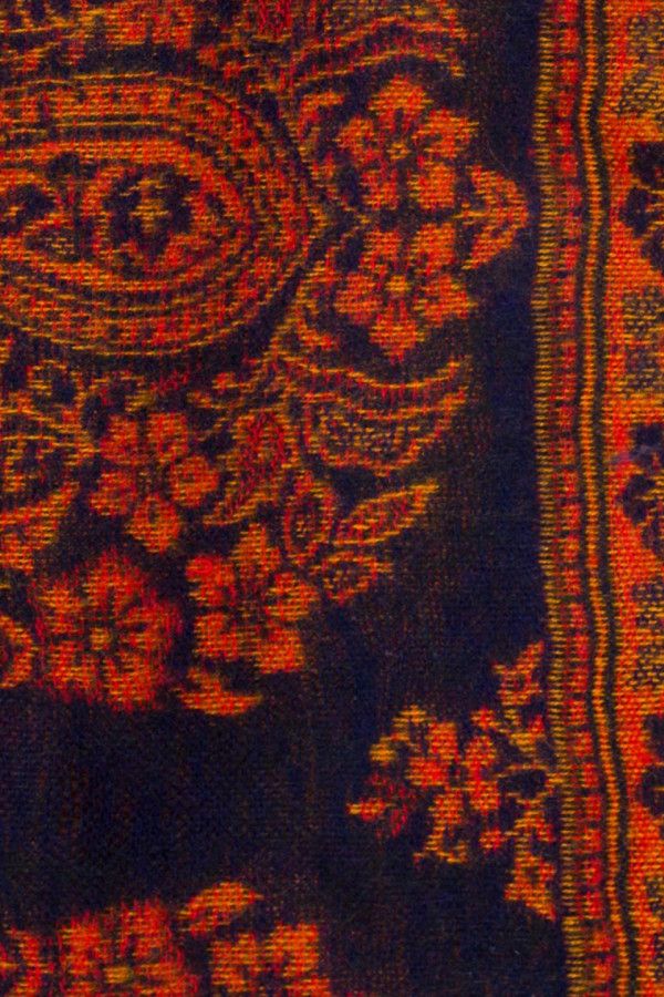 Теплый женский палантин Ханты