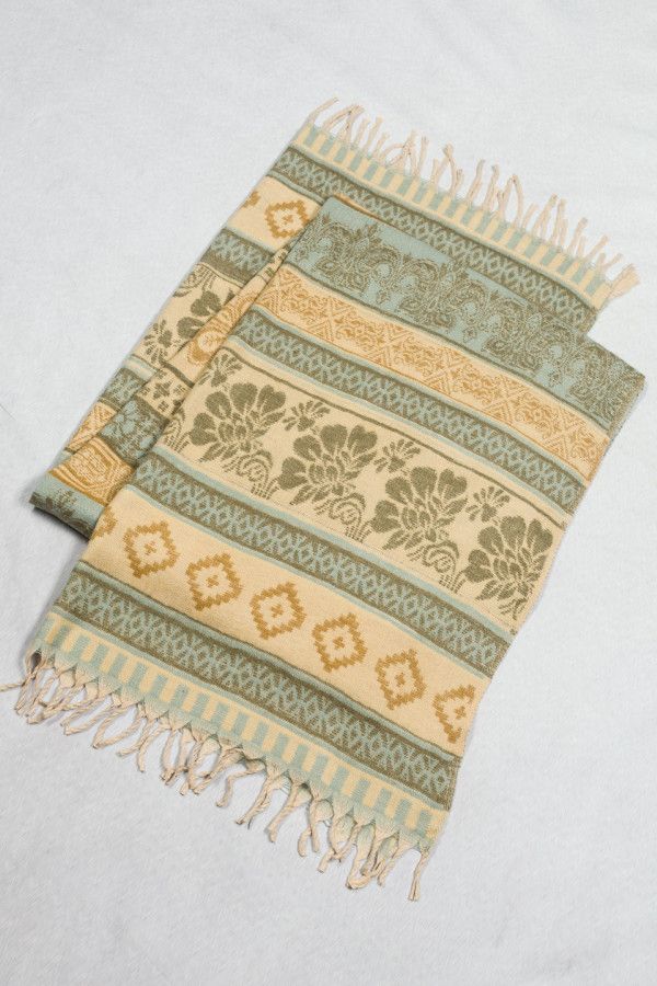 Плед Майавада