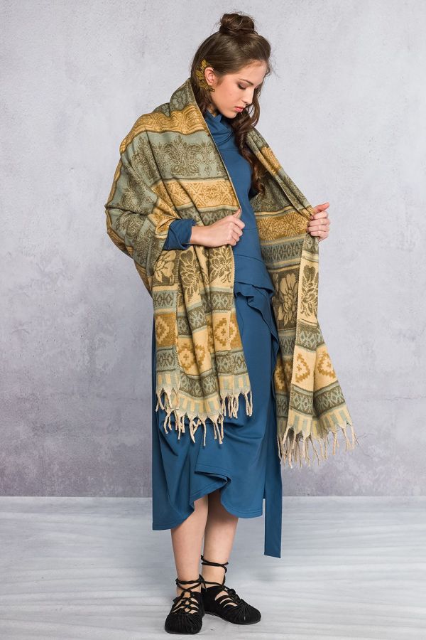 Плед Майавада