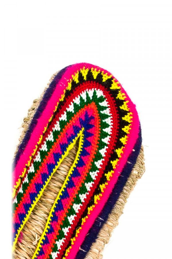 Вязанные тапочки Видарбха