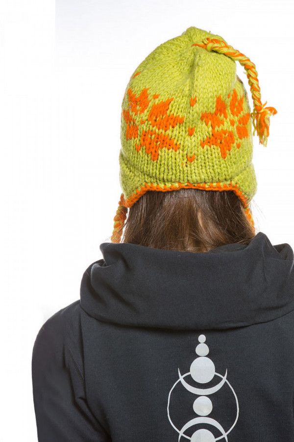 Теплая шапка Снежинка