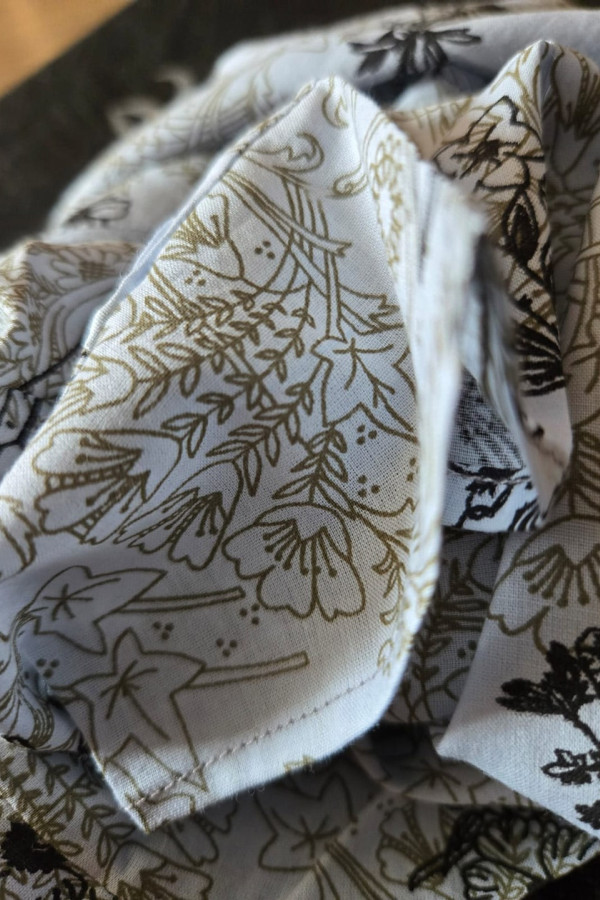 Топик летний с цветами Агир