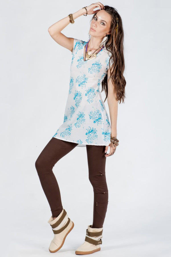 Туника с цветами Облака