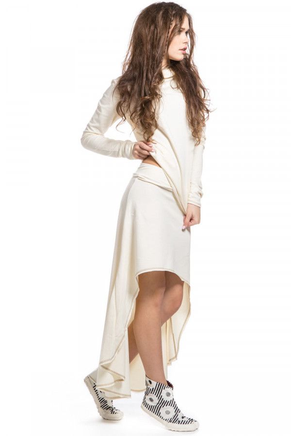 Утепленная асимметричная юбка