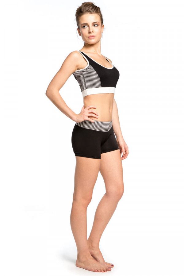 Короткие спортивные шорты Тантра