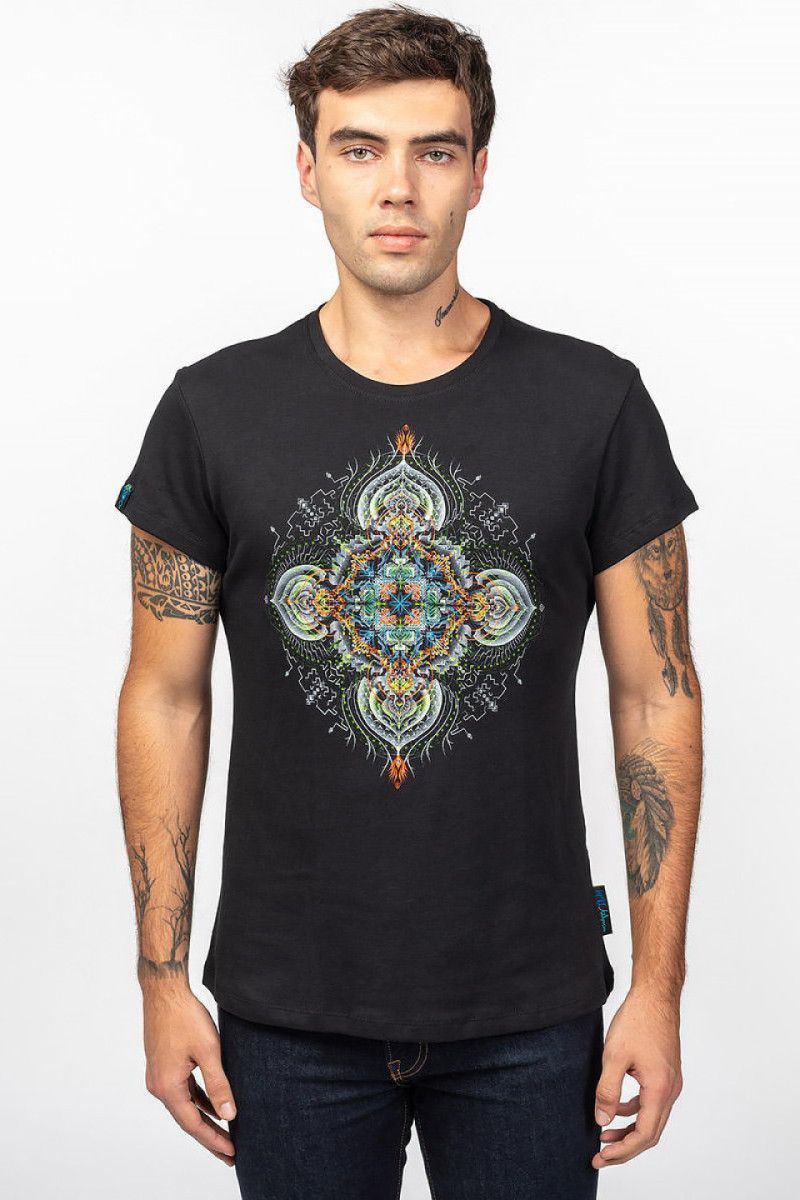 Мужская авторская футболка Mandala