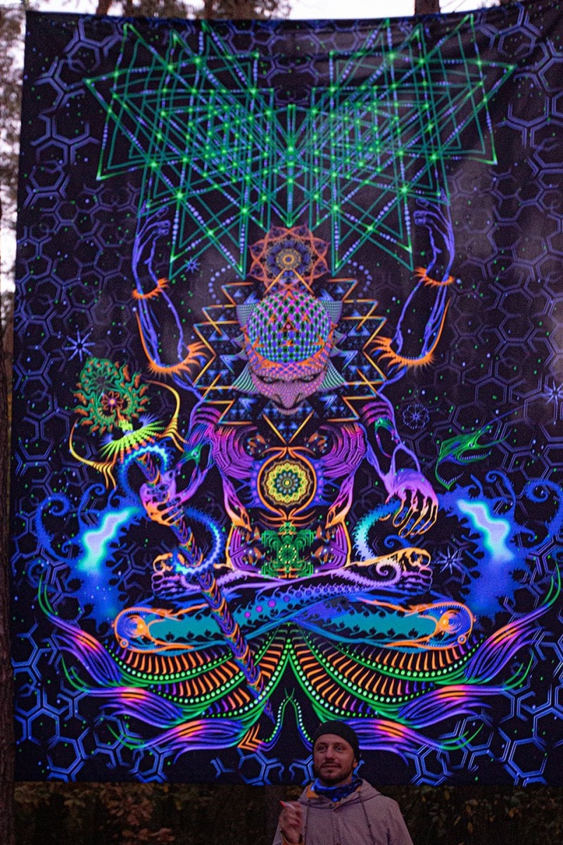 Гобелен настенный флуоресцентный «Macrocosm»