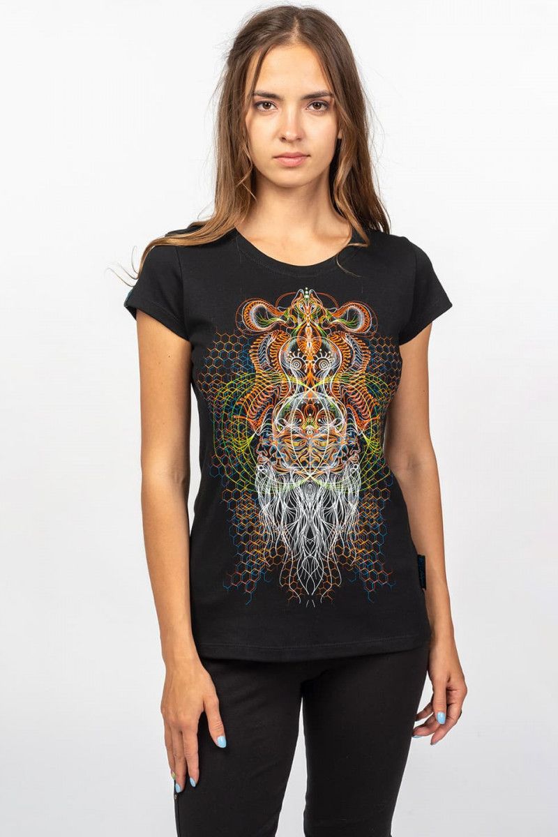 Женская авторская футболка Brahma