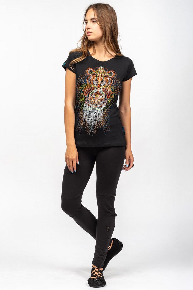 Женская авторская футболка Brahma