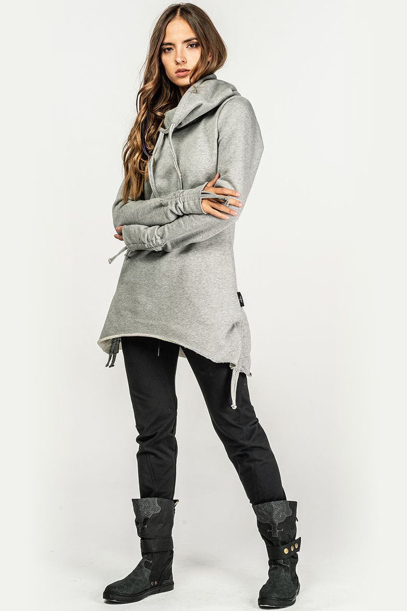 Теплая кофта с карманами