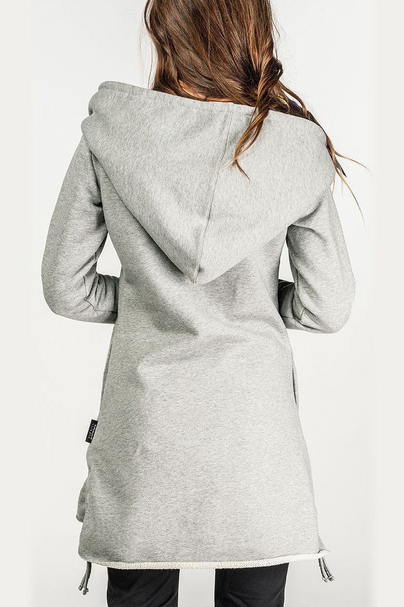 Теплая кофта с карманами