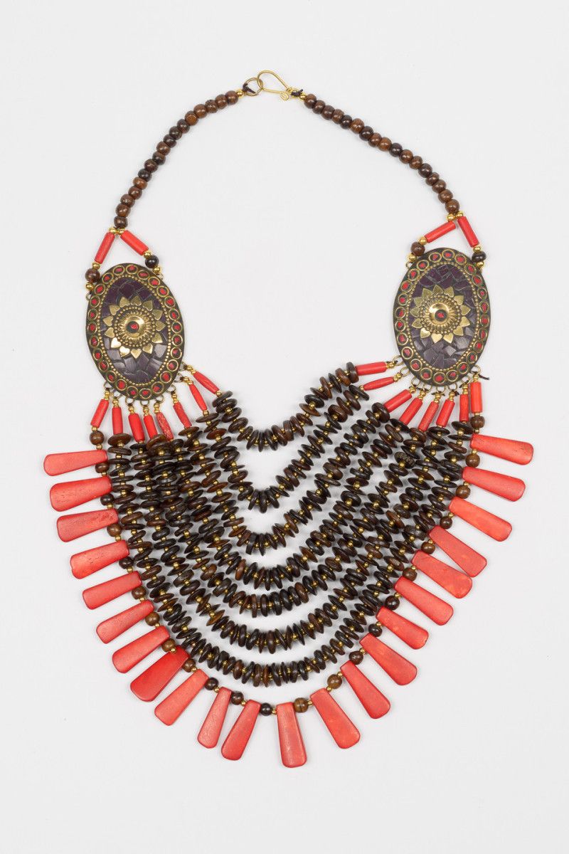 Украшение на шею, дерево 3466