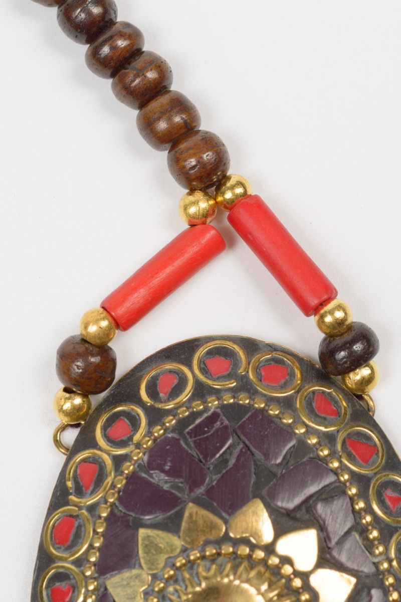 Украшение на шею, дерево 3466